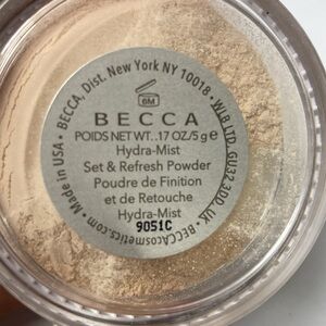 BECCA Hydra-Mist Set & Refresh Powder